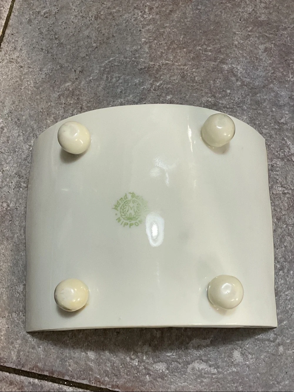 Nippon cream ceramic